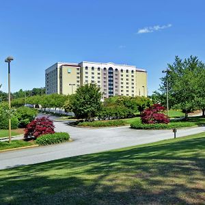 Embassy Suites Greenville Golf Resort & Conference Center